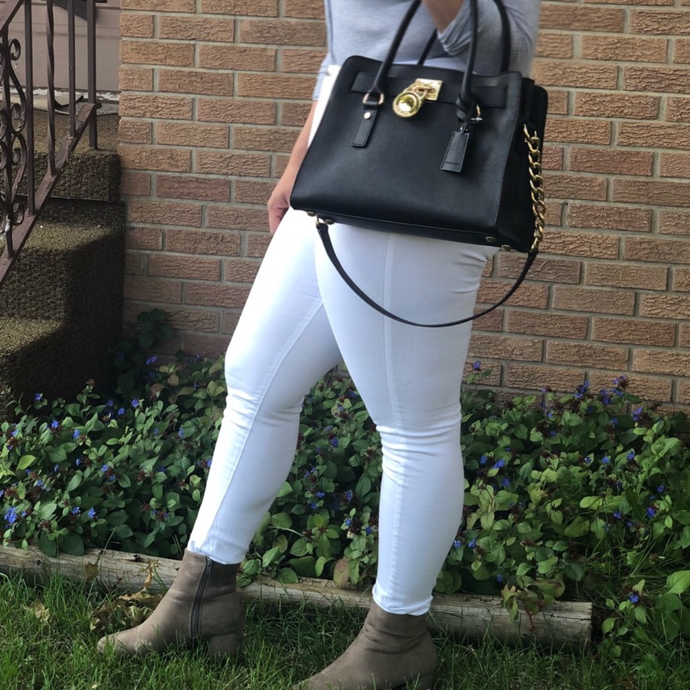 Micheal Kors Black Hamilton Chain link Bag